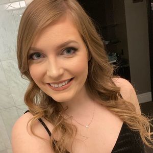 Meet your Posher, Melissa